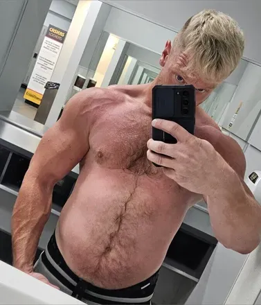 OnlyFans cuenta yourfantasycock avatar 1