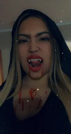 OnlyFans account  vampire06 avatar 1