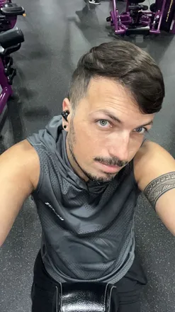OnlyFans cuenta jwxxx header 2