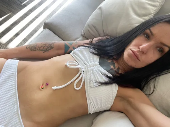 OnlyFans cuenta u27706490 header 2