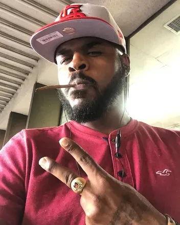 OnlyFans account  blackgiinger avatar 1