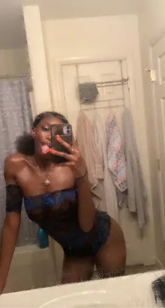 OnlyFans cuenta tajaee03 header 2