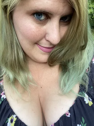 OnlyFans cuenta brattybritta header 2