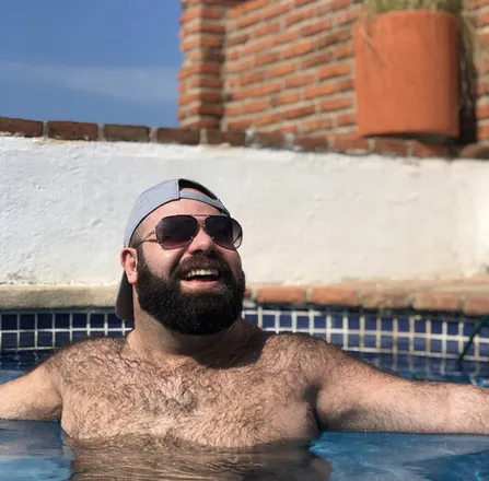 OnlyFans cuenta bearshoutout header 2