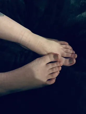 OnlyFans cuenta feet_lover.pics header 2