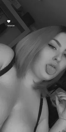 OnlyFans cuenta queeniebfree avatar 1