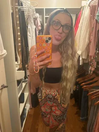 OnlyFans cuenta dosesofdelyla avatar 1