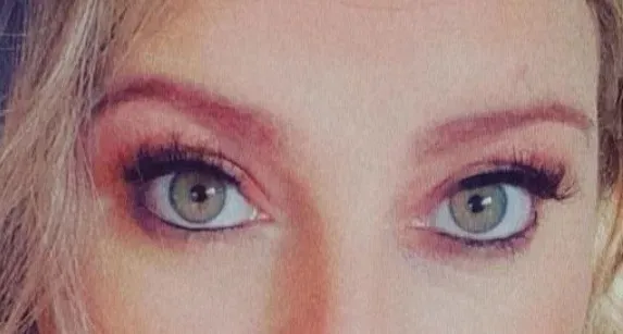 OnlyFans account  greeneyesandfeet avatar 1