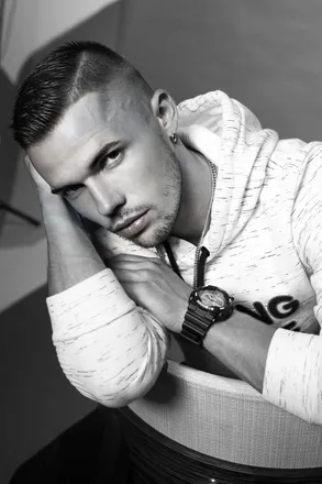 OnlyFans cuenta u94576085 header 2