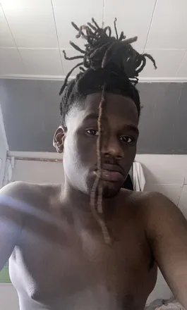 OnlyFans cuenta datboycozy header 2
