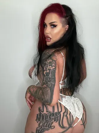 OnlyFans cuenta goddessgoth_free avatar 1