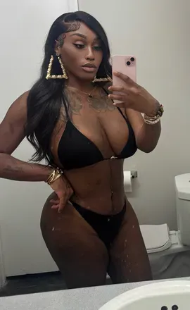 OnlyFans cuenta iamshenellica avatar 1