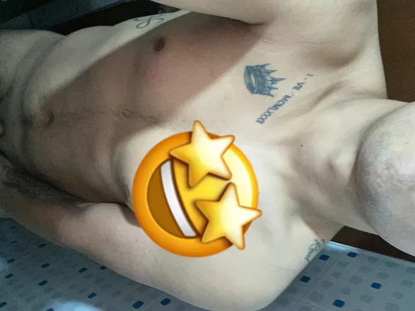 OnlyFans cuenta sam_art7 header 2