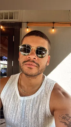 OnlyFans cuenta finnlyrikingxxx header 2
