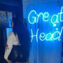 OnlyFans cuenta riahredd avatar 1