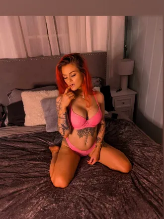 OnlyFans account  beautyandthebeast7122 header 2