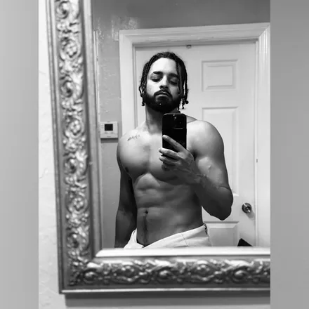 OnlyFans cuenta hentaipapii header 2