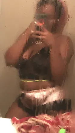OnlyFans account  bootieful_faith header 2