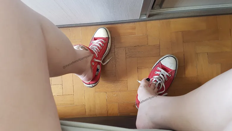 OnlyFans cuenta thesefeetofpampam header 2
