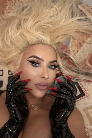 OnlyFans account  sexyblondy30 header 2