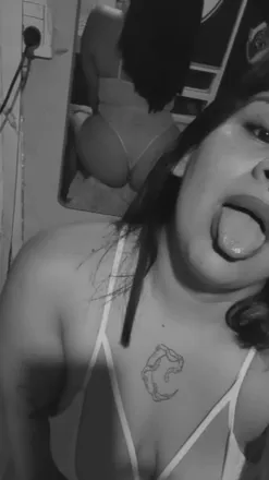 OnlyFans account  dulce2003 header 2