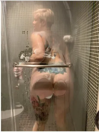 OnlyFans cuenta superstaravadarling header 2