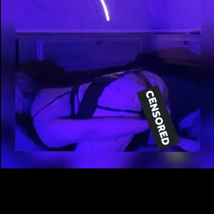 OnlyFans cuenta spicy_pineapple_20 header 2