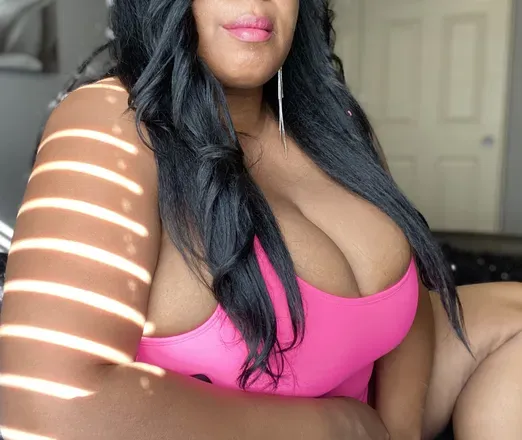OnlyFans cuenta peachy022 avatar 1