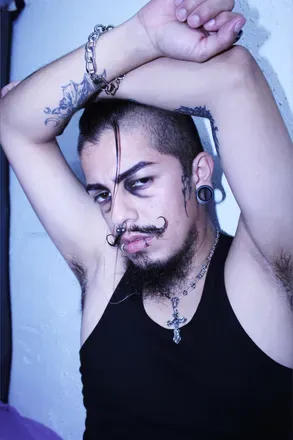 OnlyFans cuenta guxxmelgarejo avatar 1