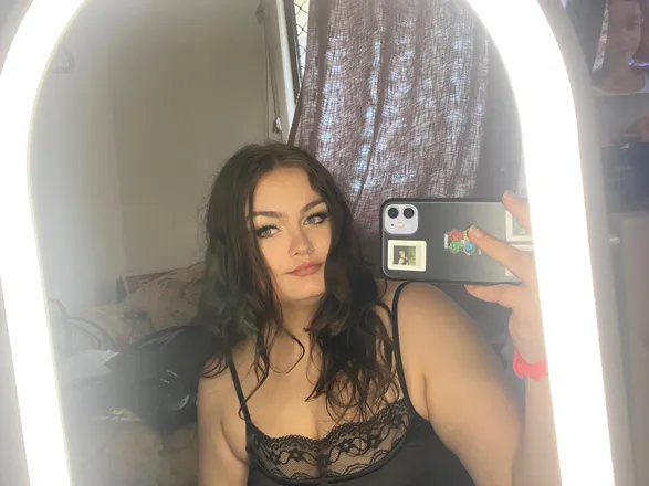 OnlyFans cuenta caity2424 header 2
