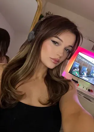 OnlyFans cuenta sleepyxxxsarah avatar 1