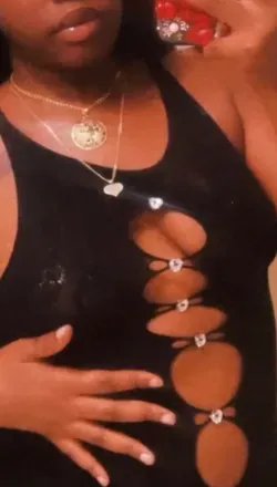 OnlyFans cuenta prettyblckpussy avatar 1