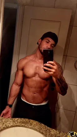 OnlyFans account  anderlyws avatar 1