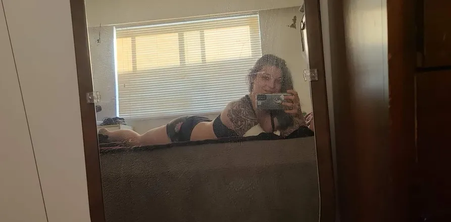 OnlyFans cuenta lydxox header 2