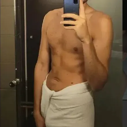OnlyFans cuenta youngparisian avatar 1