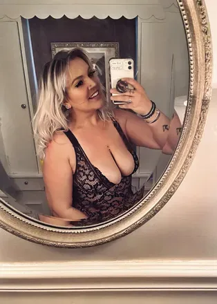 OnlyFans cuenta kat_elektra avatar 1
