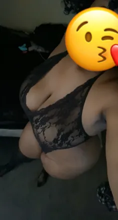 OnlyFans cuenta ggmelons header 2