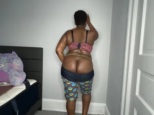 OnlyFans cuenta ladyin_red avatar 1