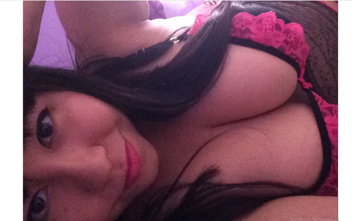 OnlyFans account  lynneth header 2