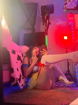 OnlyFans cuenta gamerbaenextdoor header 2