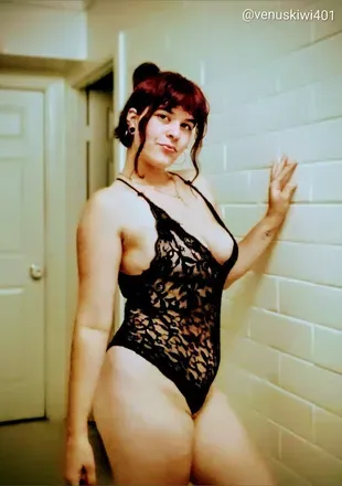 OnlyFans cuenta venuskiwi401 avatar 1