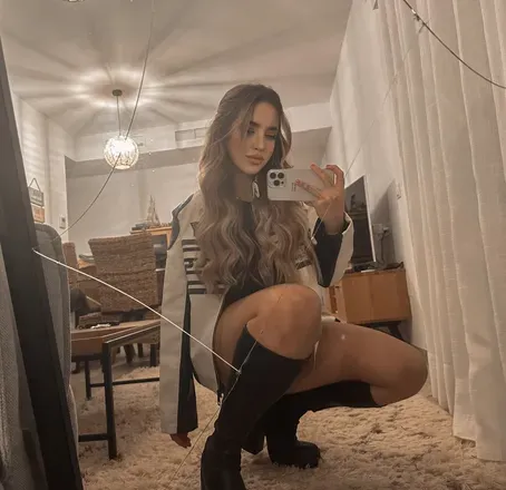 OnlyFans cuenta stormipeachysss header 2