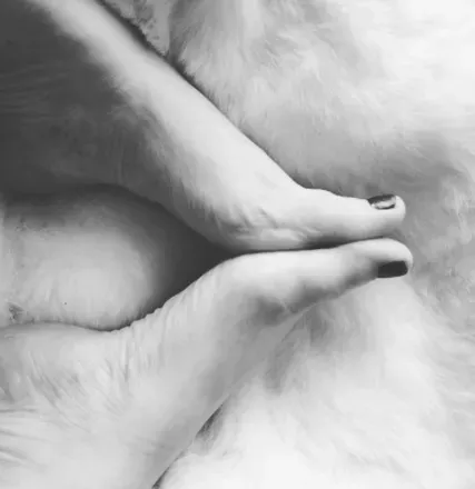 OnlyFans cuenta lovemylittlefeet header 2
