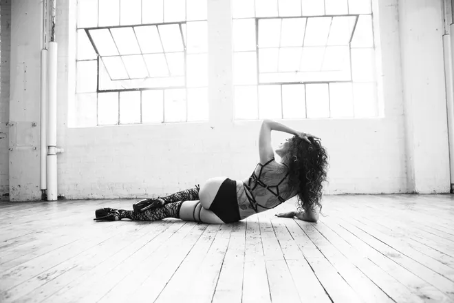 OnlyFans cuenta aestrellapeach header 2