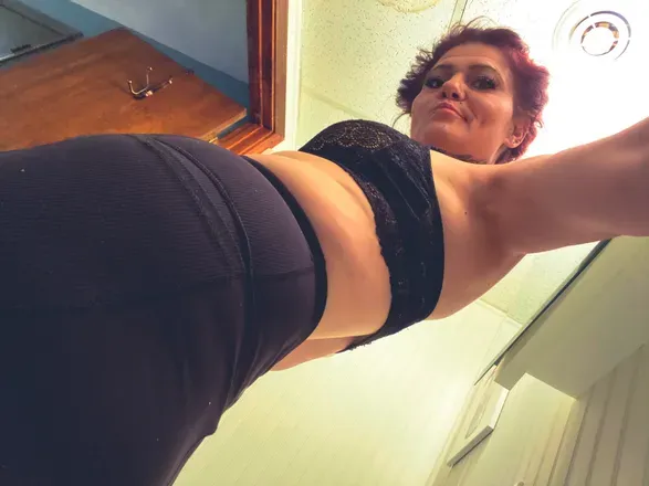OnlyFans cuenta ginadee header 2