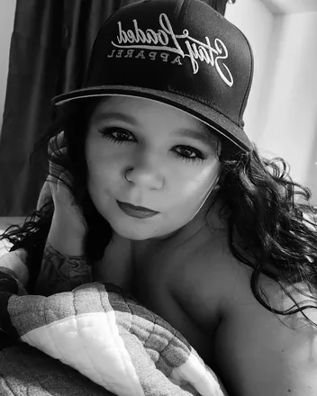 OnlyFans cuenta aleighlovesyou header 2