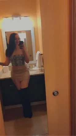 OnlyFans cuenta deeisluxuryxo header 2