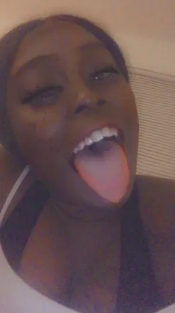 OnlyFans cuenta chocolateluxury header 2