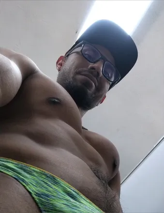 OnlyFans cuenta bernard88874831 header 2