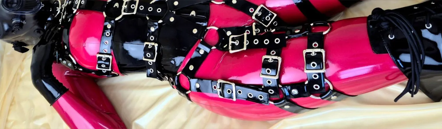 OnlyFans cuenta latexlovinglady header 2